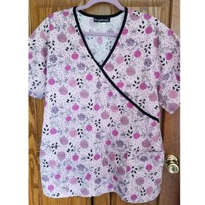 Los Angeles Rose 2xl wrap scrub top